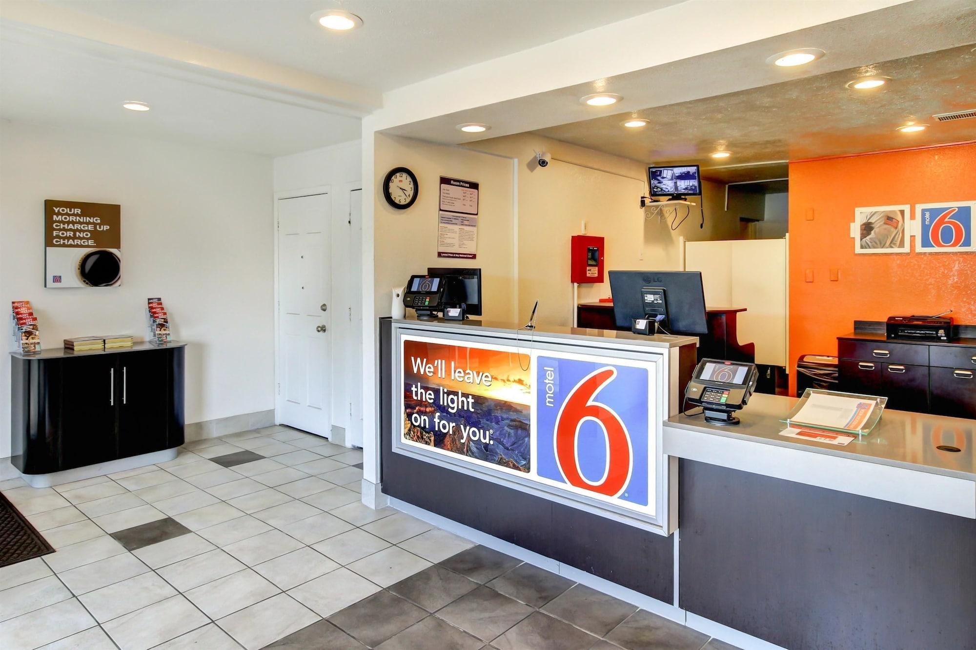 Days Inn By Wyndham Waco University Area Dış mekan fotoğraf