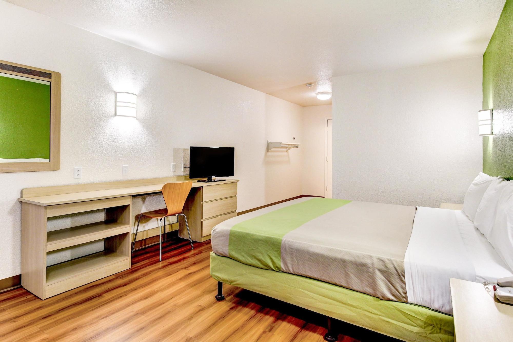 Days Inn By Wyndham Waco University Area Dış mekan fotoğraf