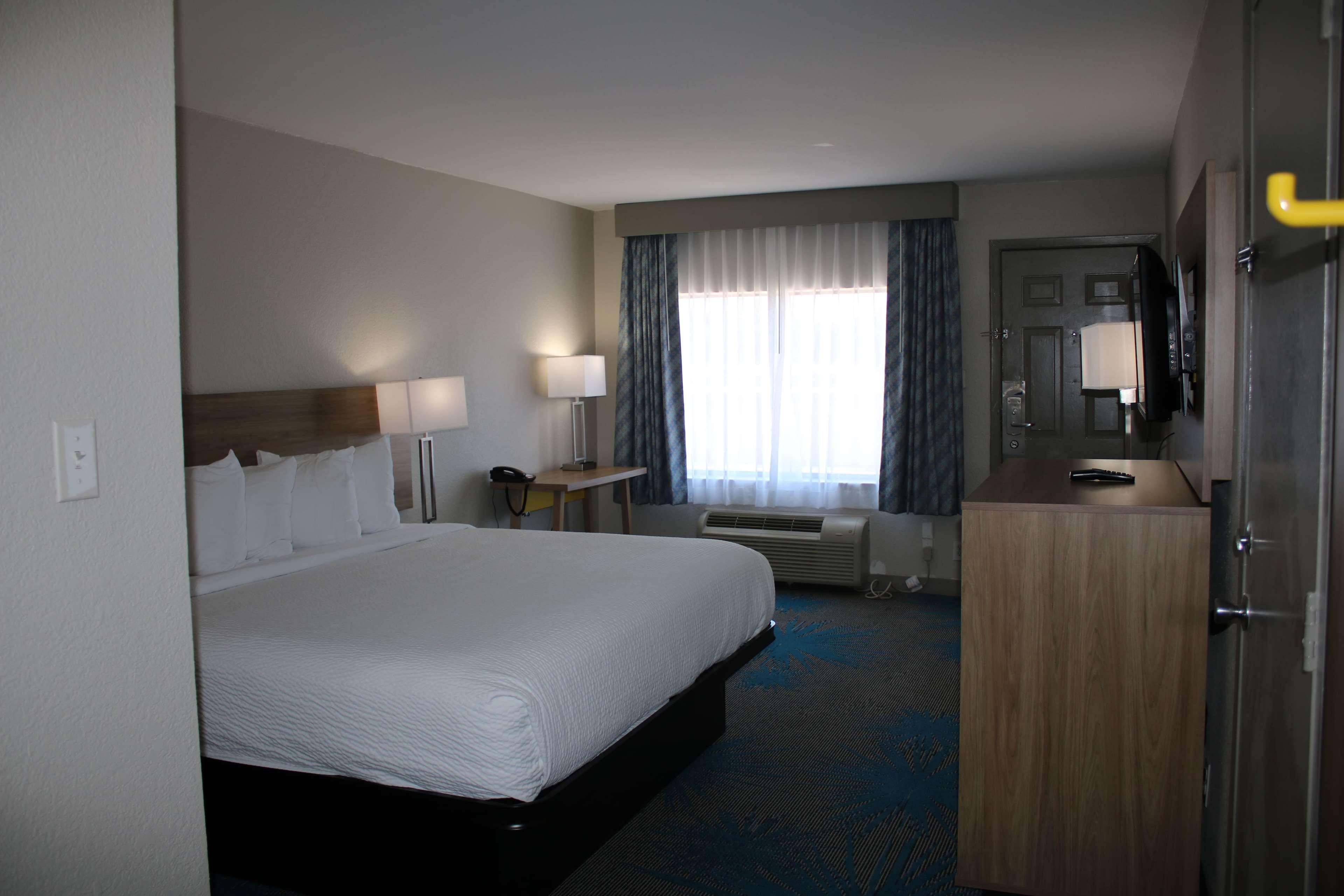 Days Inn By Wyndham Waco University Area Dış mekan fotoğraf